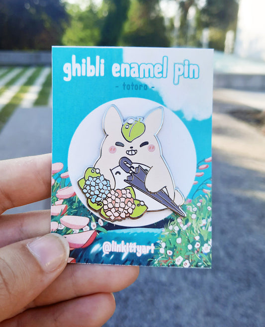 Totoro enamel pin